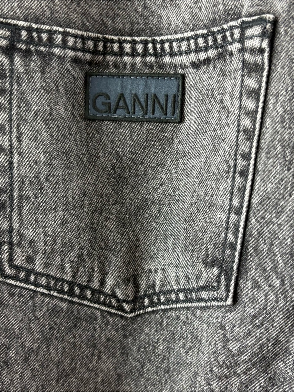 Ganni Angi Jeans in Black Washed Denim 31 - Picture 9 of 12